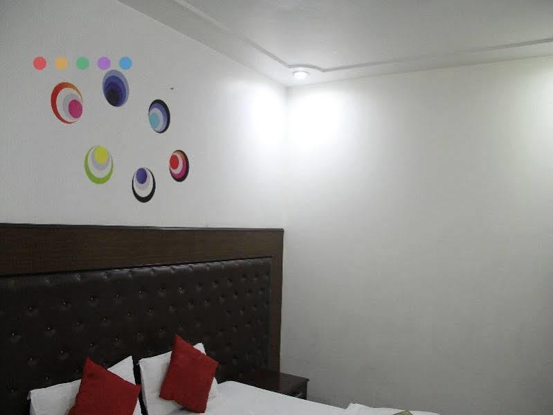 Rams Inn Neu-Delhi Exterior foto